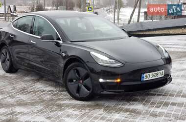 Седан Tesla Model 3 2019 в Кременці