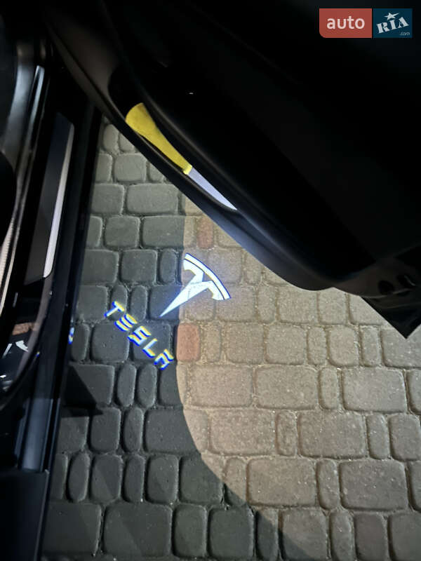 Седан Tesla Model 3 2018 в Ровно фото 29 Седан Tesla Model 3 2018 в Ровно