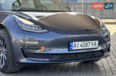 Седан Tesla Model 3 2018 в 