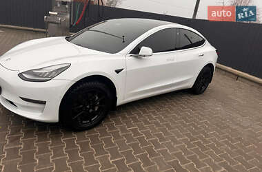 Седан Tesla Model 3 2018 в 