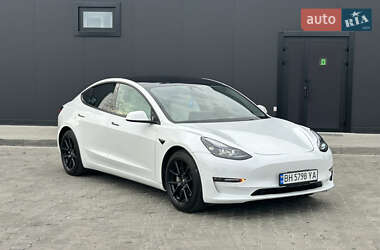 Седан Tesla Model 3 2021 в Одессе