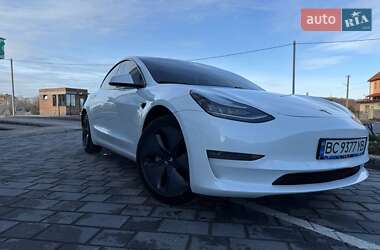 Седан Tesla Model 3 2019 в Трускавце