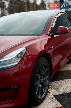 Седан Tesla Model 3 2018 в Житомире
