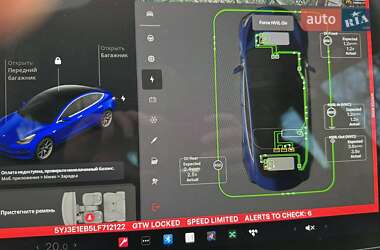 Седан Tesla Model 3 2020 в Львове