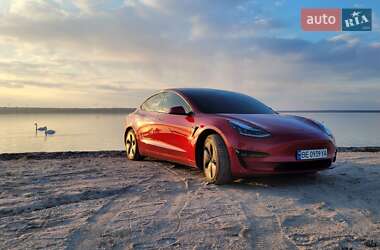 Седан Tesla Model 3 2019 в Миколаєві