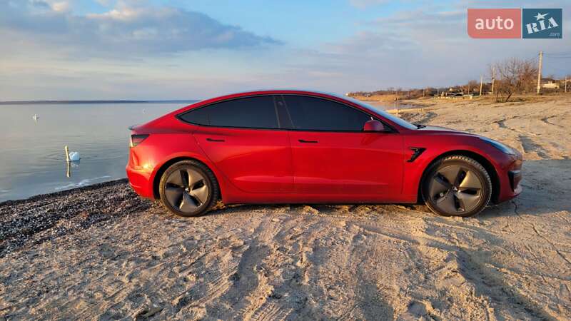 Седан Tesla Model 3 2019 в Николаеве