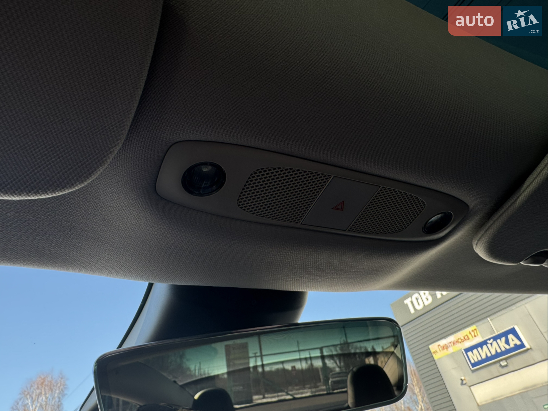 2018 Tesla Model 3 - мініатюра 24