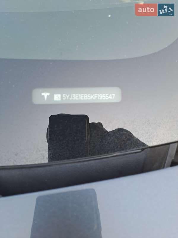 Седан Tesla Model 3 2019 в Харькове