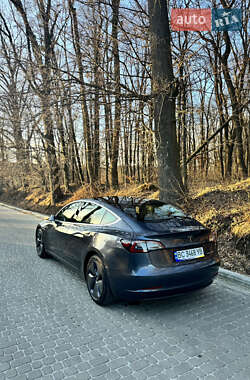 Седан Tesla Model 3 2019 в 