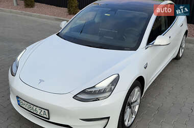 Седан Tesla Model 3 2018 в 