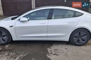 Седан Tesla Model 3 2019 в Харкові