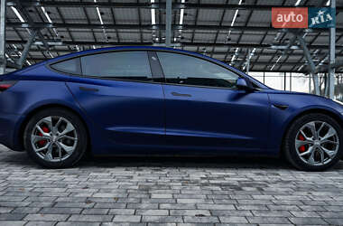 Седан Tesla Model 3 2018 в 