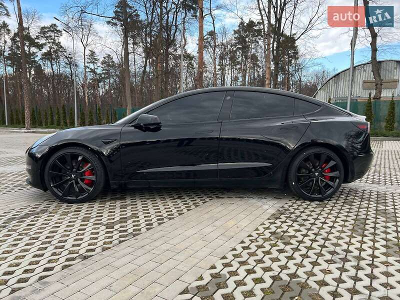 Седан Tesla Model 3 2018 в 