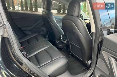 Седан Tesla Model 3 2018 в 