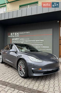 Tesla Model 3 2022