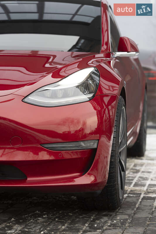 Седан Tesla Model 3 2020 в Полтаве фото 14 Седан Tesla Model 3 2020 в Полтаве