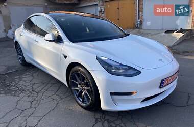 Седан Tesla Model 3 2022 в Вінниці