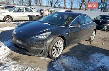 Tesla Model 3 2018