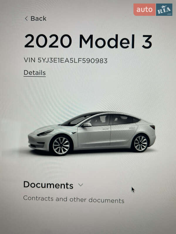 Седан Tesla Model 3 2019 в Чернигове