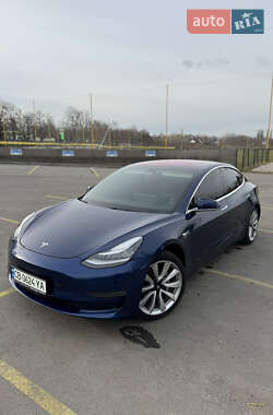 Седан Tesla Model 3 2018 в 