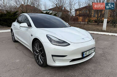 Tesla Model 3 2019 Tesla Model 3 2019