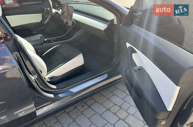 Седан Tesla Model 3 2018 в 