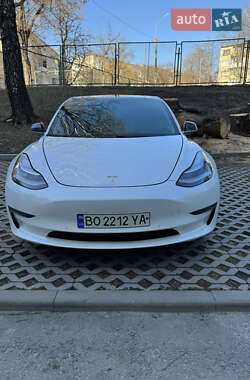 Tesla Model 3 2020 Tesla Model 3 2020