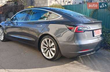 Седан Tesla Model 3 2019 в Козятині