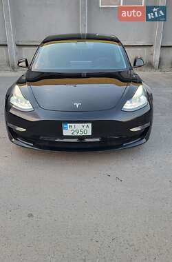 Седан Tesla Model 3 2022 в Кременчуге