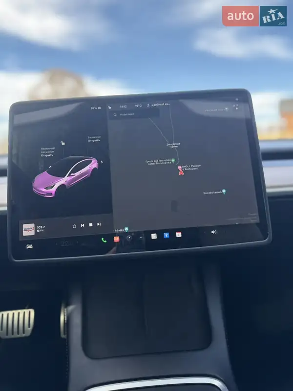 Седан Tesla Model 3 2021 в 