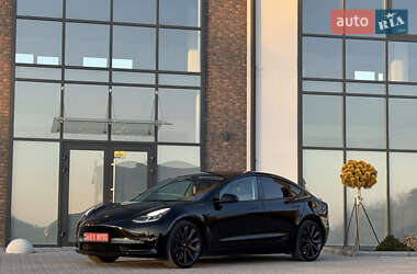 Седан Tesla Model 3 2019 в 