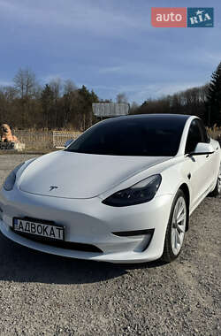 Tesla Model 3 2022