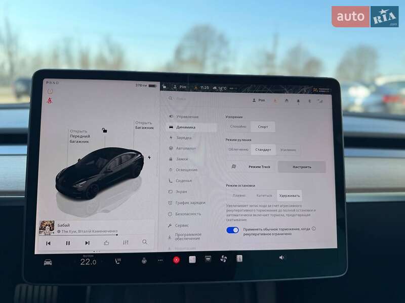 Седан Tesla Model 3 2022 в Луцке