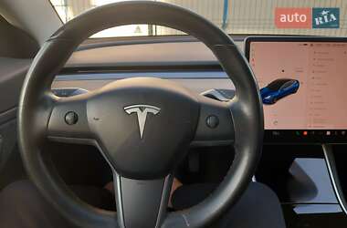 Седан Tesla Model 3 2018 в 