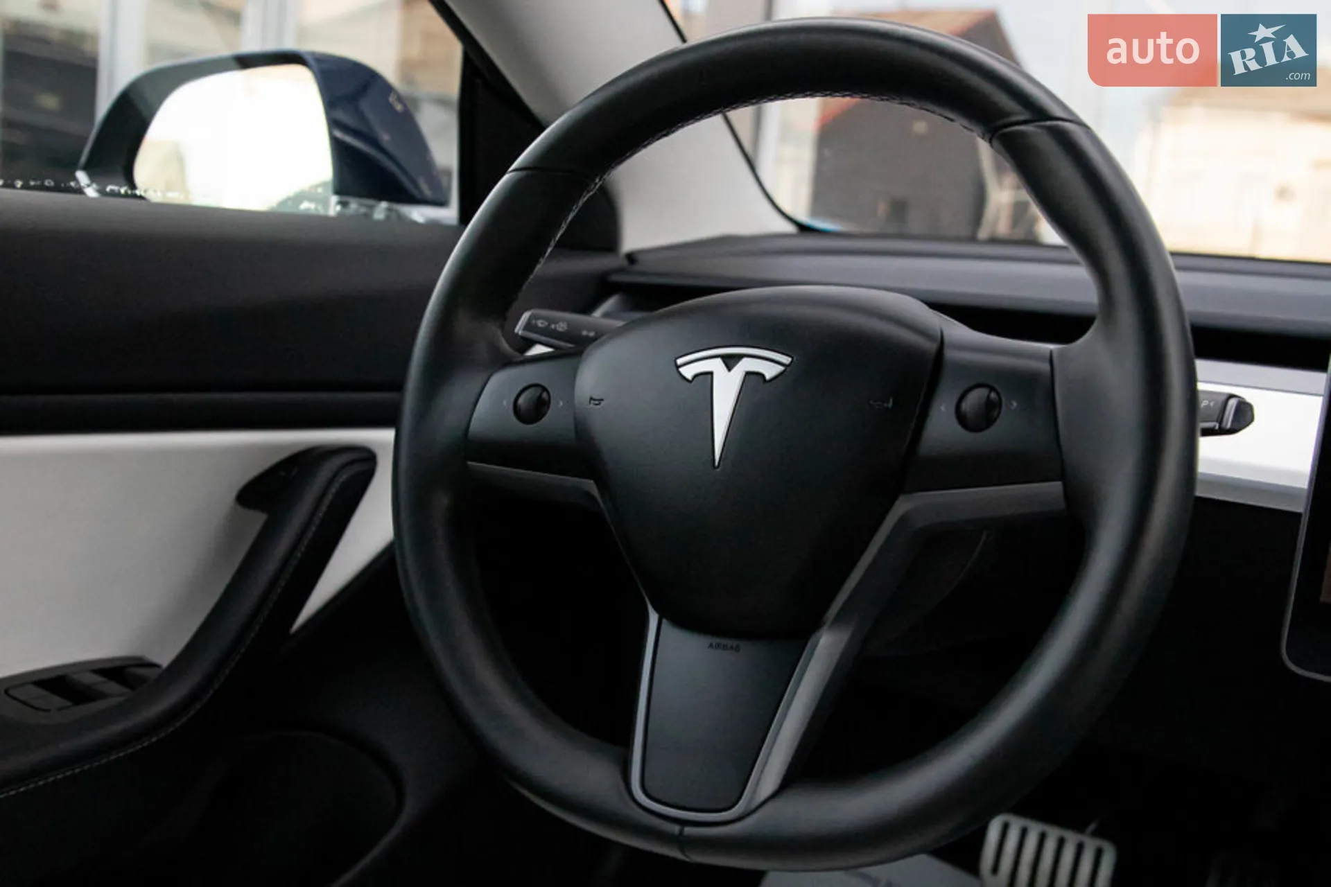2018 Tesla Model 3 - мініатюра 11