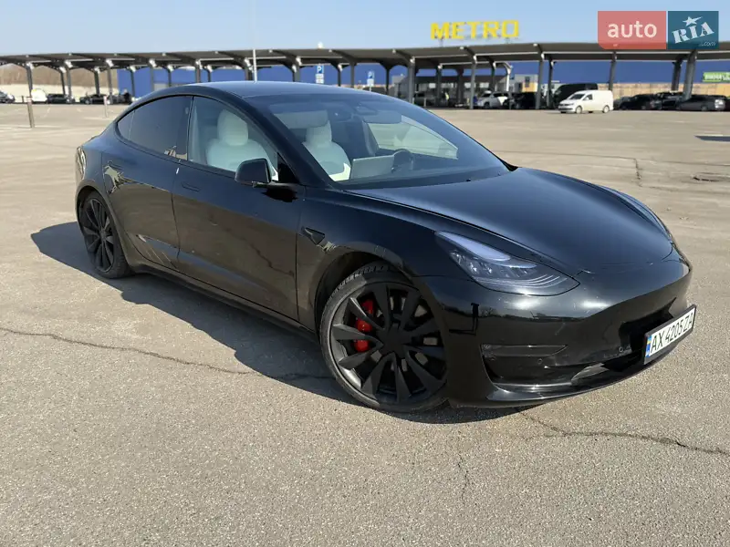 Tesla Model 3