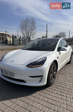 Седан Tesla Model 3 2021 в Львове