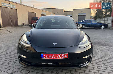 Седан Tesla Model 3 2019 в Владимире