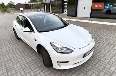 Седан Tesla Model 3 2022 в Запорожье