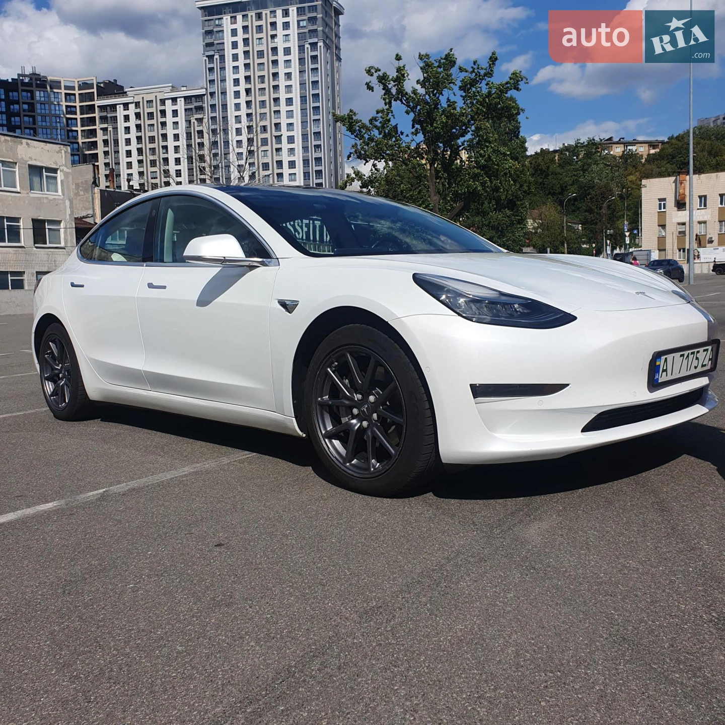 2018 Tesla Model 3 - мініатюра 3
