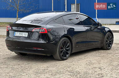 Седан Tesla Model 3 2019 в Калуше