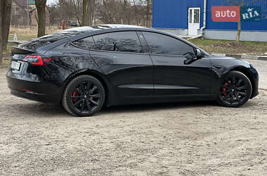 Седан Tesla Model 3 2019 в Калуше