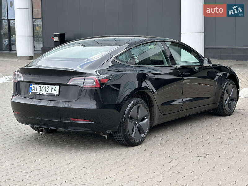Седан Tesla Model 3 2019 в Києві