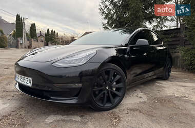 Седан Tesla Model 3 2019 в Киеве