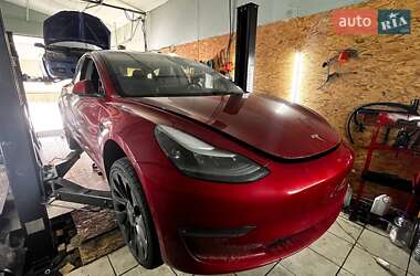 Седан Tesla Model 3 2022 в Киеве