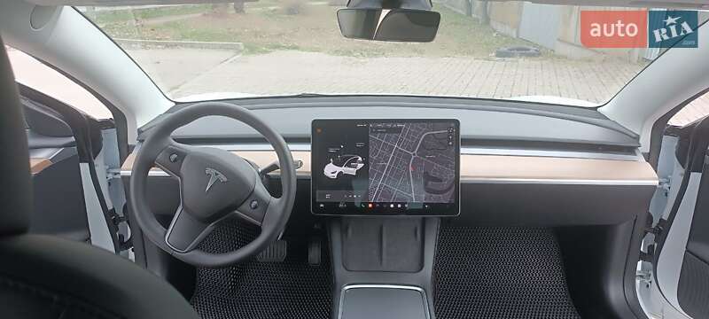 Седан Tesla Model 3 2023 в Запоріжжі