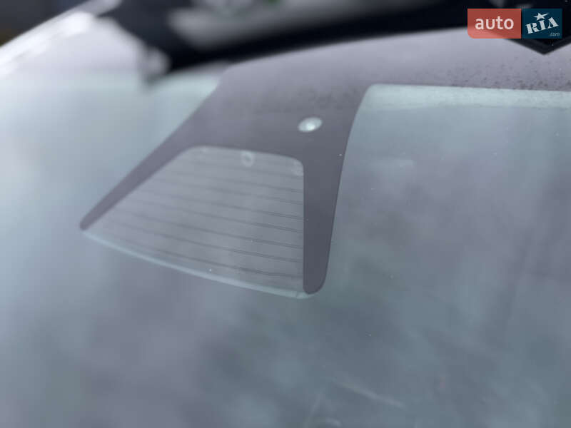 Седан Tesla Model 3 2019 в Тернополі