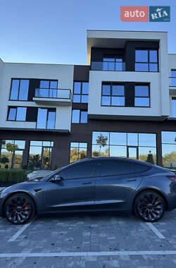 Седан Tesla Model 3 2022 в Тернополе
