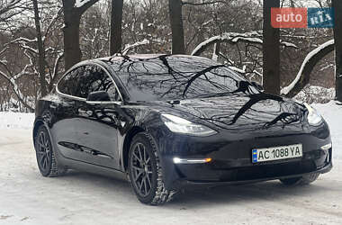 Седан Tesla Model 3 2019 в Владимире