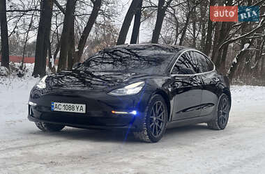 Седан Tesla Model 3 2019 в Владимире